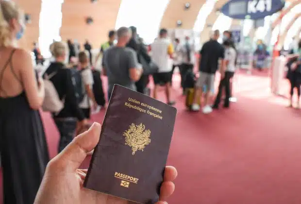 voyager sans carte d'identité et sans passeport